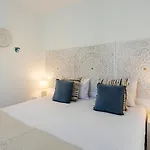 Coral Boutique Албуфейра