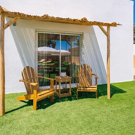 Coral Boutique ベッド・アンド・ブレックファスト アルブフェイラ