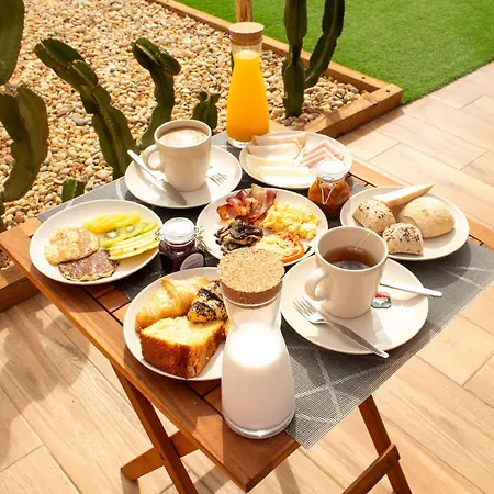 Coral Boutique ベッド・アンド・ブレックファスト 3*